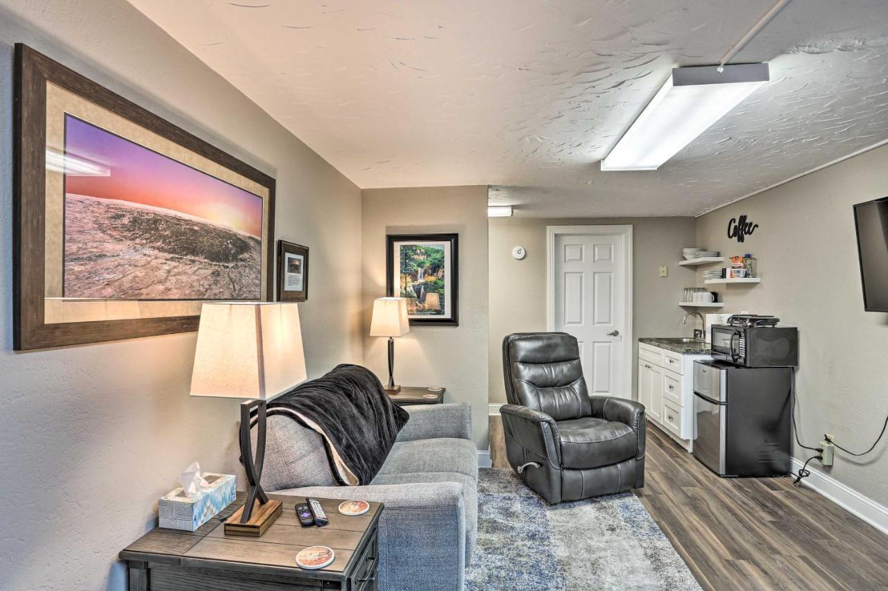 Centrally Located Sturgis Apt On Main St With Garage Exterior foto